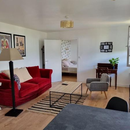 Location Saisonniere Appartement Situe A Saumur Εξωτερικό φωτογραφία